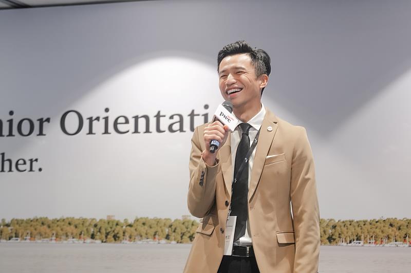 資誠聯合會計師事務所人資長曾博昇表示,鼓勵晉升同仁持續投資自己、累積能力與經驗,慢慢累積出理想中的自己,並透過專業與信任建立自己的個人品牌。