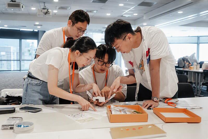 資誠(PwC Taiwan)舉辦年度新晉升領組/資深專員培訓活動,結合 「情境實戰演練」,讓同仁更結合實務提升團隊帶領與客戶服務能力。