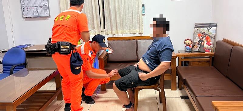 抓捕通緝犯照片