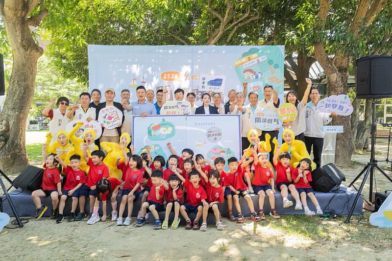 2026新竹市草地故事節將於10月3日至4日在北大公園登場,市府今日舉行宣傳記者會。