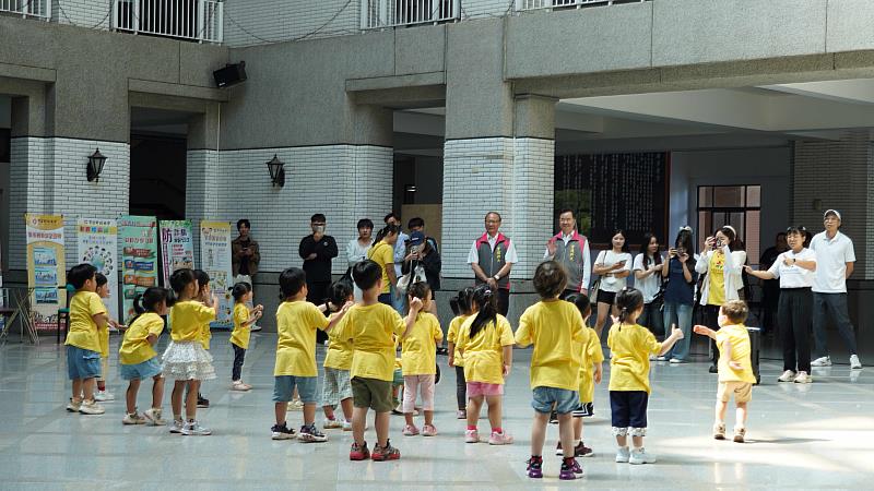 育達科技大學附設廣秀森林幼兒園幼兒教師節感恩表演溫馨登場 小小身影傳遞大大感謝