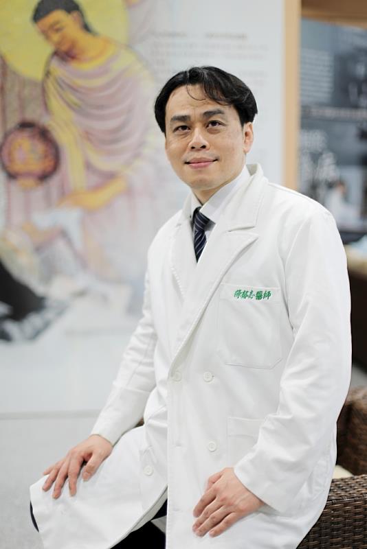 花蓮慈濟醫院心臟內科陳郁志醫師建議定期量測血壓及早揪出心血管疾病隱形危機。