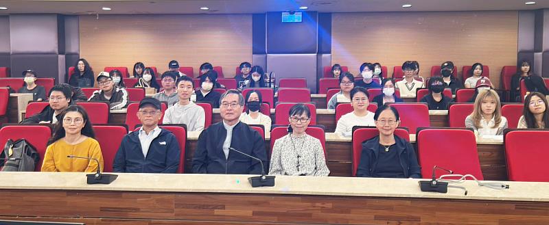 文化大學Eurasia基金會邀集海內外學者專家授課,從歷史、文化、經濟與科技等面向,開拓學生國際視野。