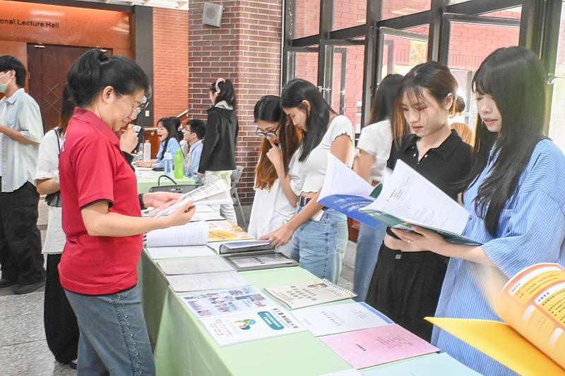 設置靜態展提供成果欣賞。