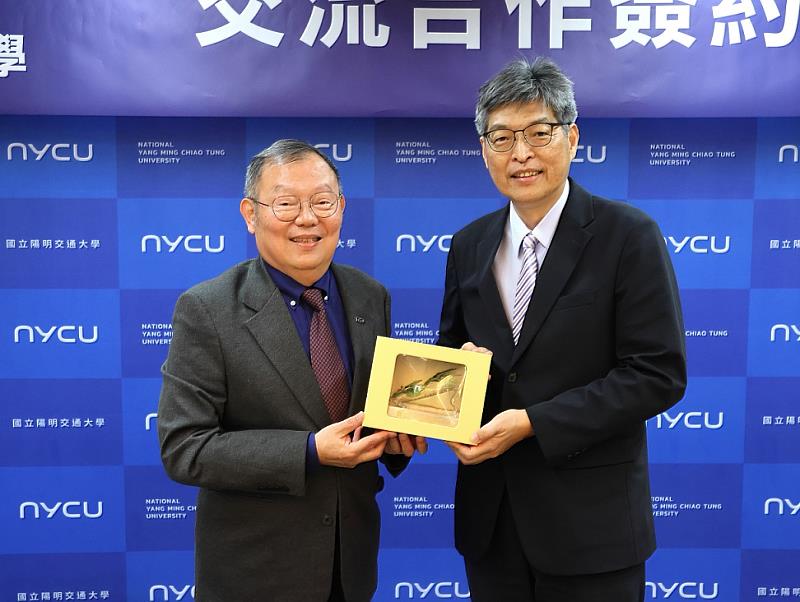 兩校攜手推動「4+1雙學士」跨域培育模式,助非理工學生跨足半導體與AI領域。