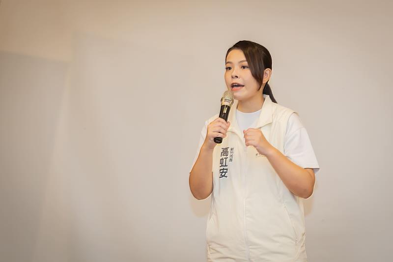 市長高虹安勉勵學童把握機會，發掘自身潛能與未來志向。