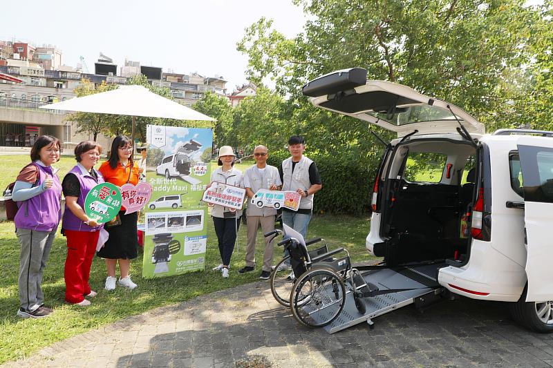 活動現場設置福祉車體驗區