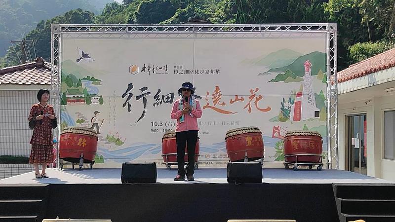 主委致詞。