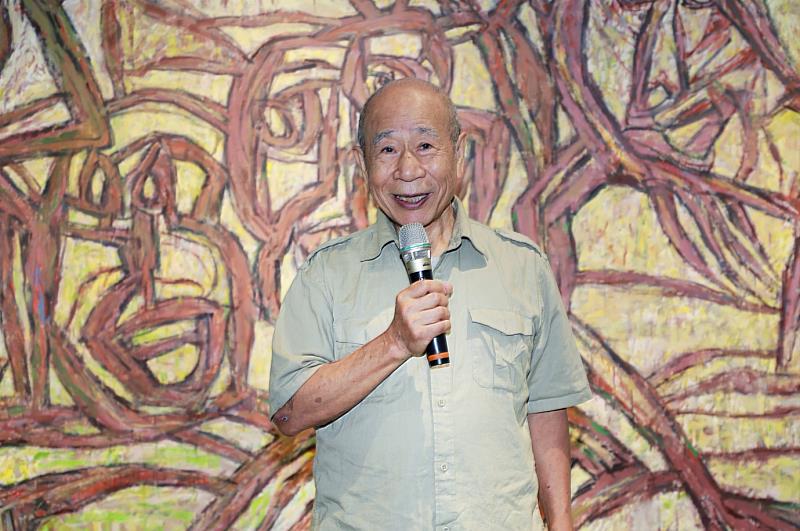 藝術家吳炫三致詞。
