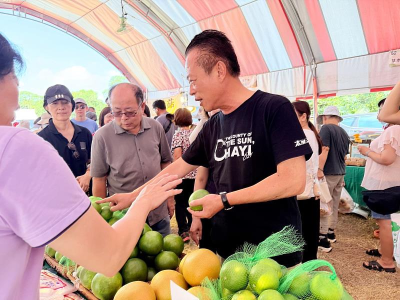 百大青農齊聚番路柿子節 兩天吸引近10萬人次共享秋日好柿