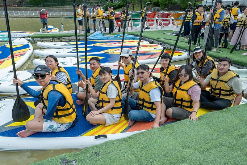 「水上立槳SUP」體驗活動。