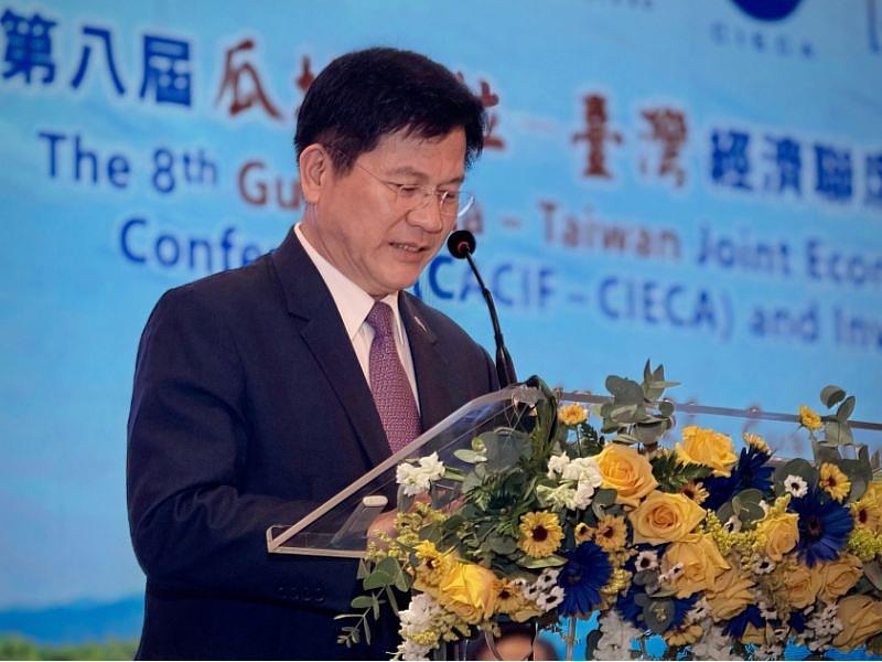 外交部部長林佳龍致詞。