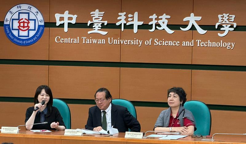 日本長照國際論壇綜合討論,學員踴躍提問。