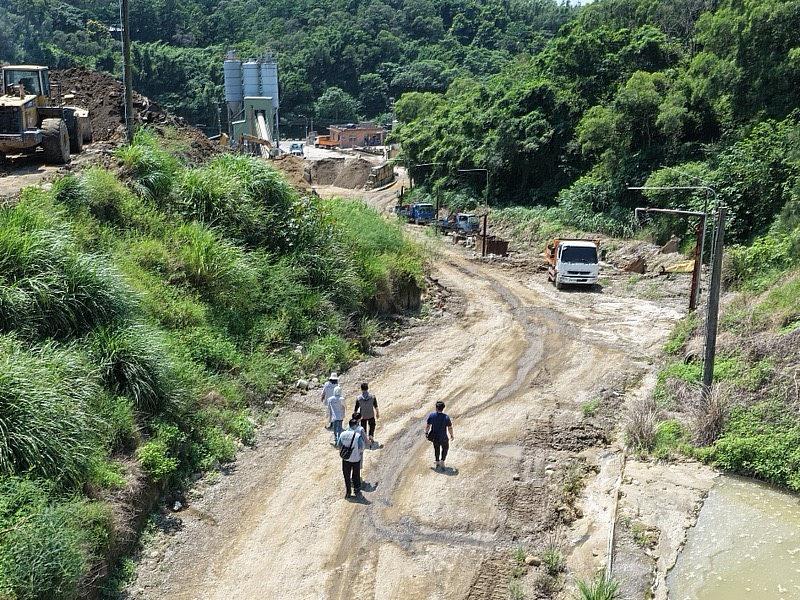 空中巡查結合地面查證污染缺失。