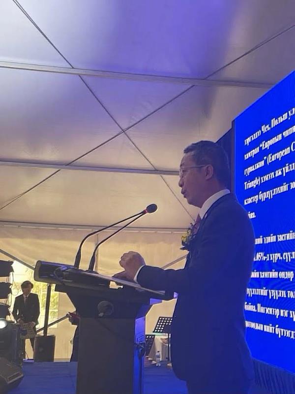 圖四:駐蒙古代表王凱右致詞強調台灣半導體重要性。