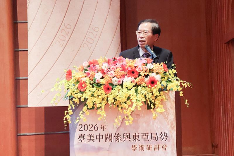 宋曜廷校長致詞。
