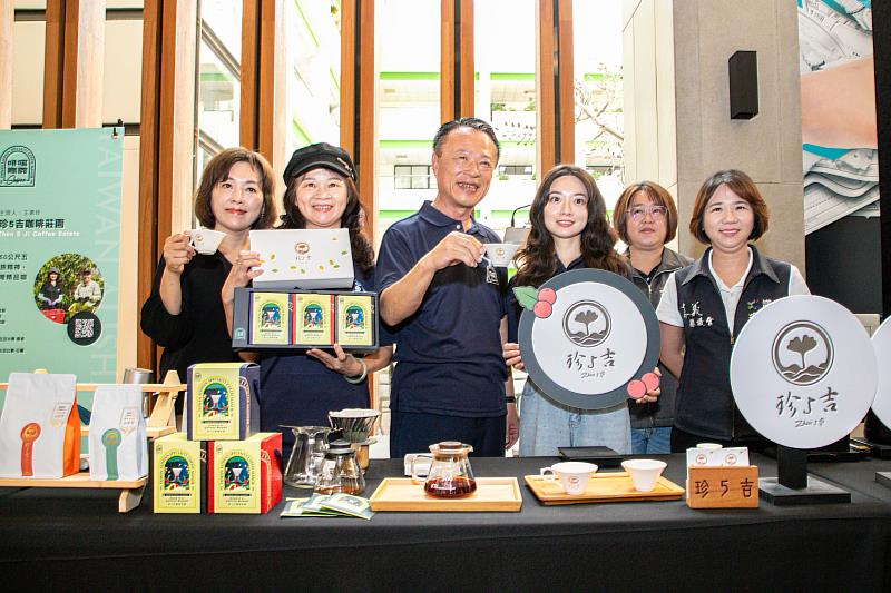 啡嚐嘉義首登日本東京SCAJ展 嘉義縣8家莊園攜手拓展國際市場