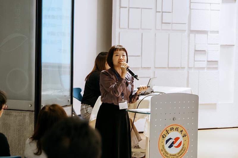 南臺科大通識教育中心李詠青助理教授分享AI時代下的跨域教學成果。