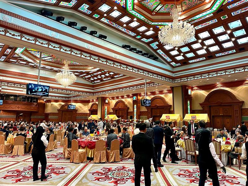 晚會逾300餘人參加,現場冠蓋雲集。