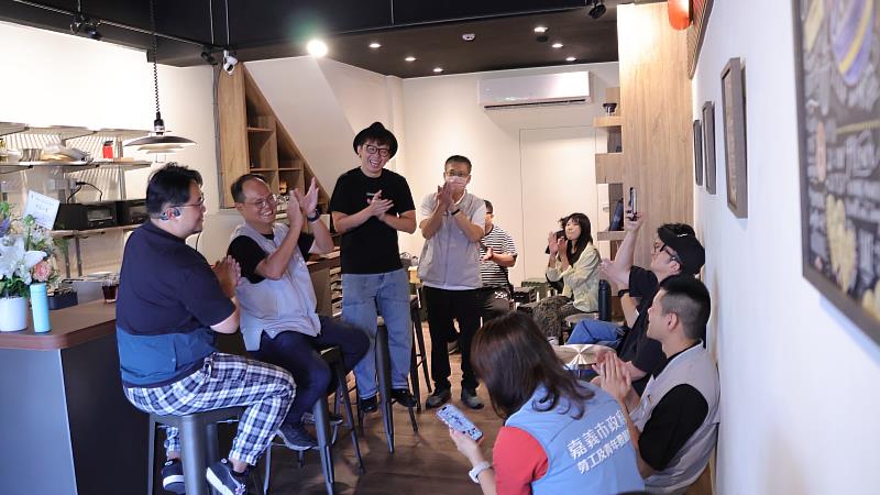 嘉義市府跨局處接力扶植青創！「惡工商行」正式展店 見證階梯式輔導成果