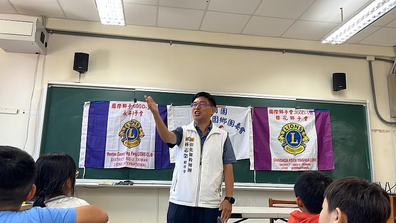 總幹事致詞。