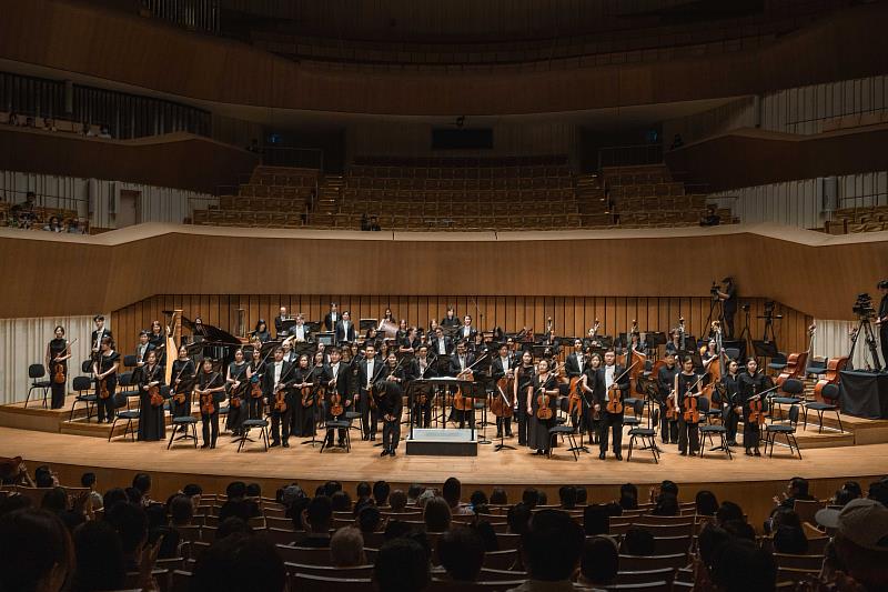 長榮交響樂團將演繹《西城故事》、《星際大戰》等經典作品。