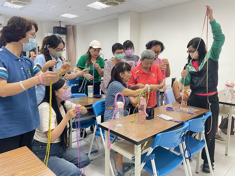 感謝教師攜手同行 救國團屏東縣學習中心教師感恩會溫馨登場
