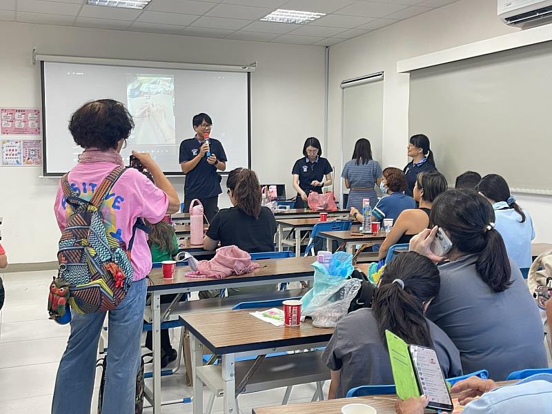 感謝教師攜手同行 救國團屏東縣學習中心教師感恩會溫馨登場