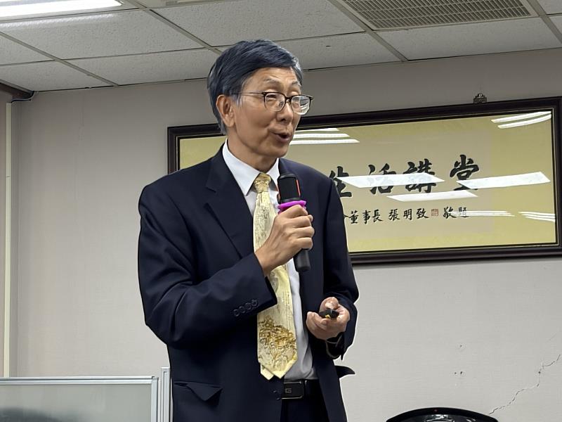 台灣工研新創協會總會長高繼祖，以「AI × 永續：新世代創業的機會與挑戰」為題分享。