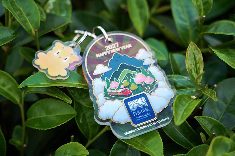 雄獅專屬曙光路線獨家贈品。
