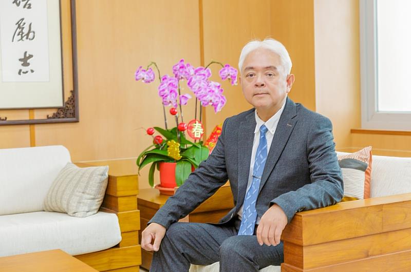 勤益陳坤盛校長再度獲選為史丹福大學全球前2%頂尖科學家。