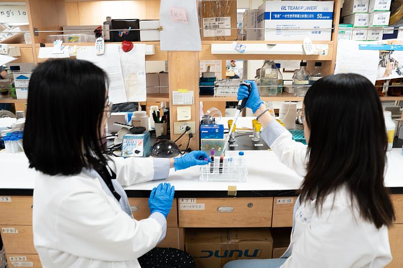 長庚大學積極投入基礎研究、臨床創新與跨領域合作,擁有豐沛的學術研究能量。
