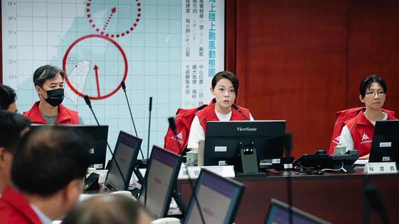 高虹安市長召開第三次應變會議。