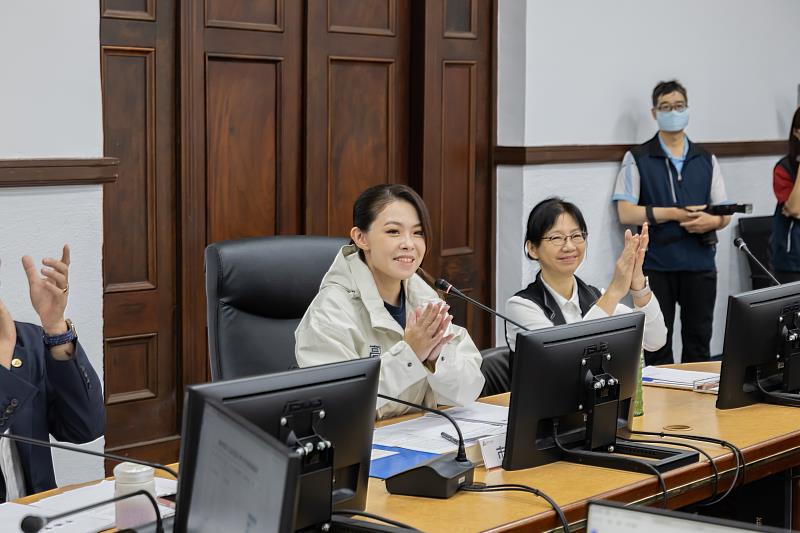竹市本週市務會議聚焦智慧治理與城市安全,市長高虹安主持。