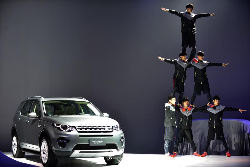 New Discovery Sport以Discovery Vision Concept為新世代Discovery家族藍圖，繼承Land Rover越野剛性血統，並以卓越的空間機能設計，成就同級唯一可選5+2人座套件多功能LSUV。（圖為業者提供）