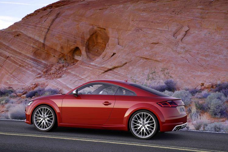 Audi Tt Tts高性能雙門跑車近距離體驗 愛車世界 好生活 Audi Tt Tts高性能雙門跑車近距離體驗 愛車世界 好生活