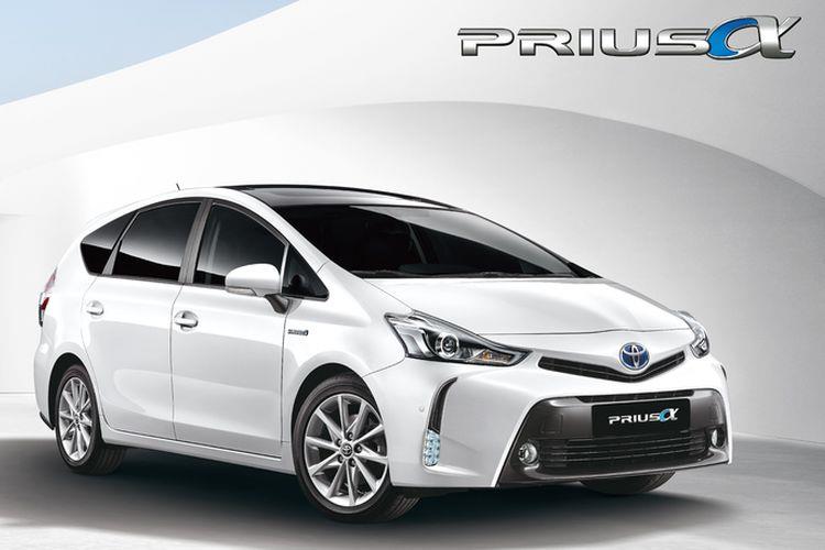 TOYOTA PRIUS α 登場(業者提供).jpg