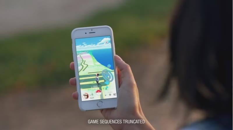 拓墣穿戴裝置分析師蔡卓卲指出，試圖學習《Pokémon GO》的產品若因缺乏知名IP或其IP與遊戲性質不合，恐怕難以成功（圖取自Pokemon GO官網Youtube影片）