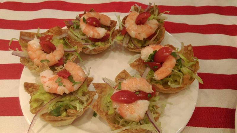 夏日派對料理「墨西哥鮮蝦芭樂酪梨Taco」。