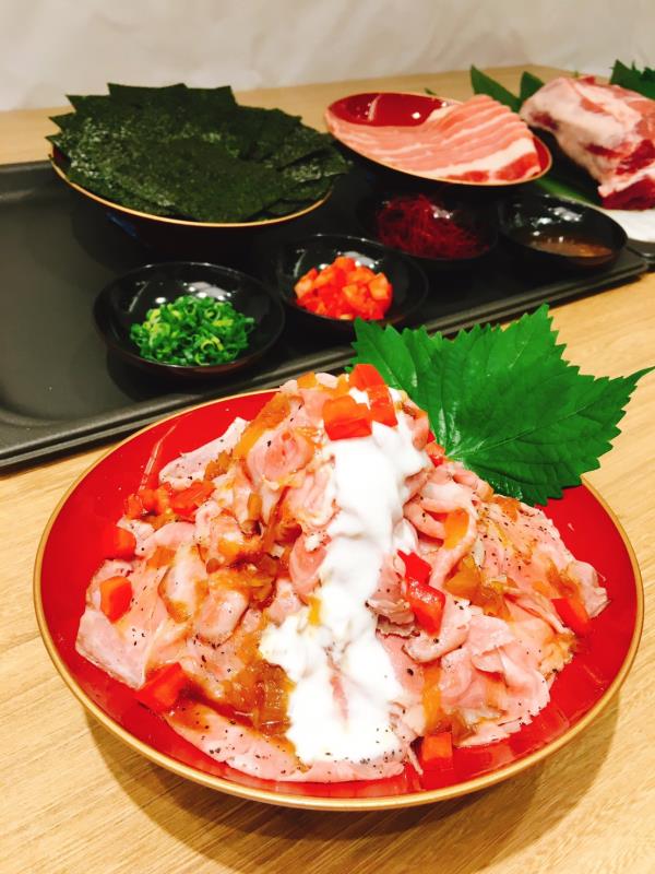 牛角次男坊薔薇豚丼