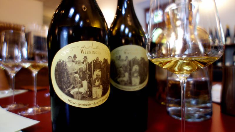 維也納葡萄酒的代表酒款：維也納混合種植法（Wiener Gemischter Satz DAC），目前台灣沒有進口。
中央社記者屈享平攝
