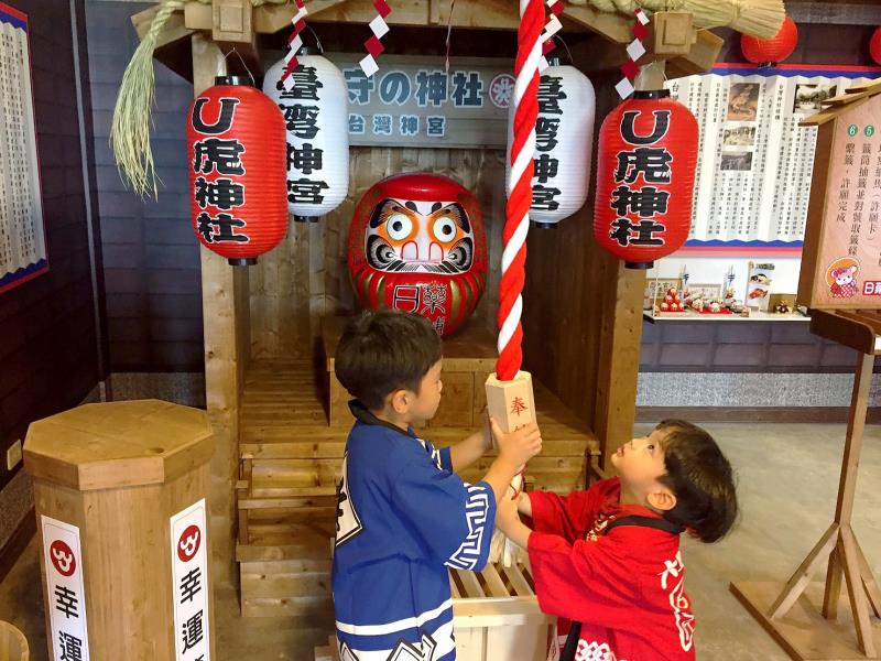 館內以日本明治時代為背景，打造道地的日本文化。