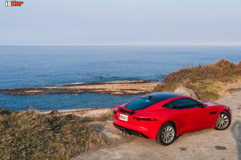Jaguar F-Type 小改新年式更有型