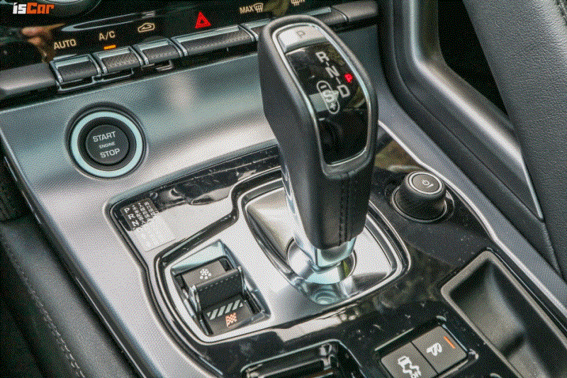 Jaguar F-Type 小改新年式更有型