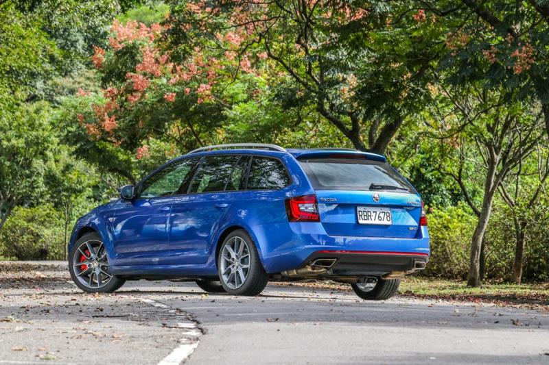 Wagon百萬熱門款 Skoda Octavia RS Combi性能旅行車