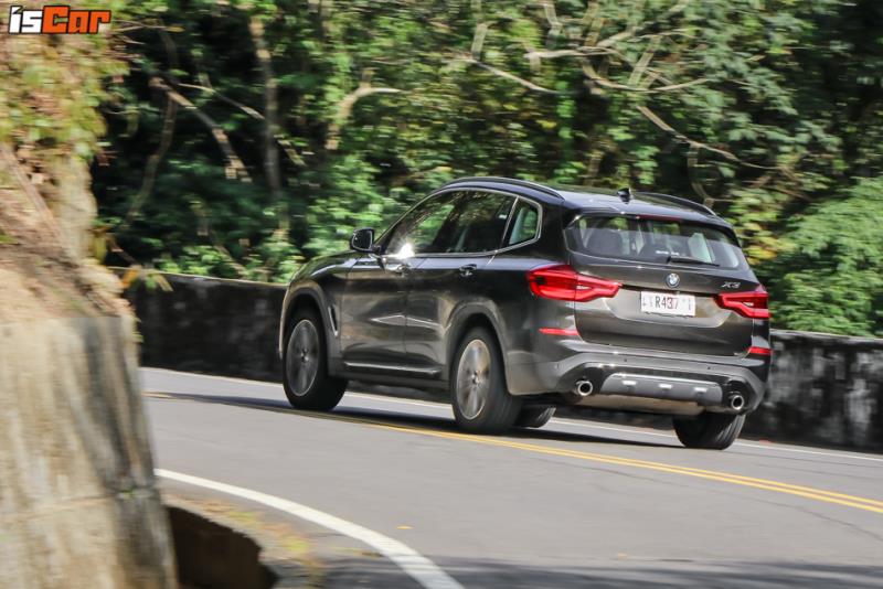 BMW X3 xDrive30i 豪華運動版【動態操控篇】