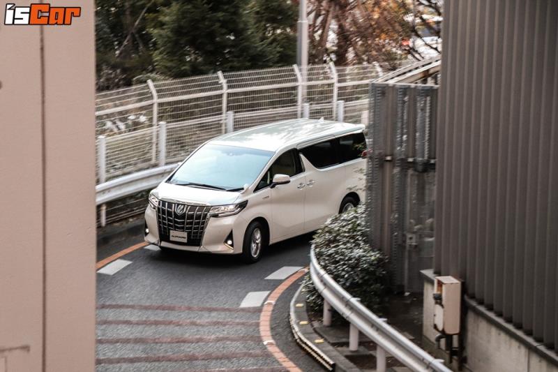 Toyota Alphard小改款 日本獨家首試