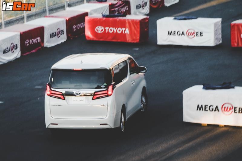 Toyota Alphard小改款 日本獨家首試