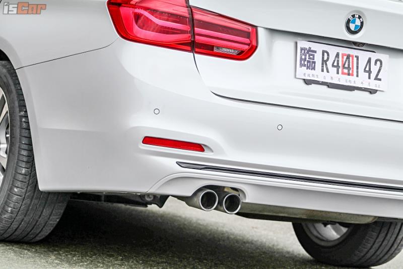 BMW 320i Sport Line 配備升級專屬套件