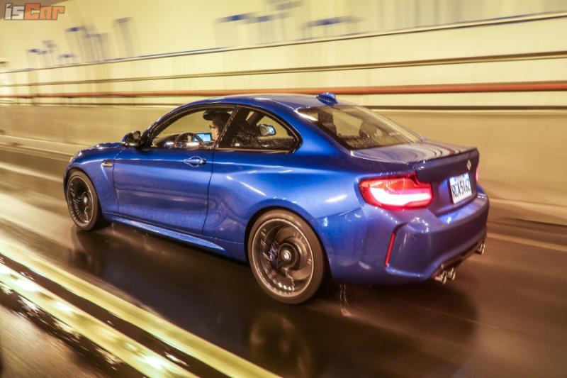 BMW M2 Coupe小改款 暴雨狂甩激駕